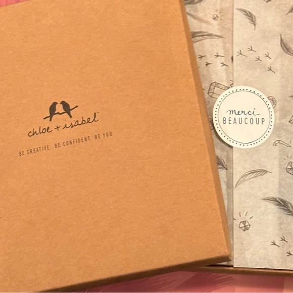 chloe + isabel northern lights necklace and earrings set - Picture 9 of 10